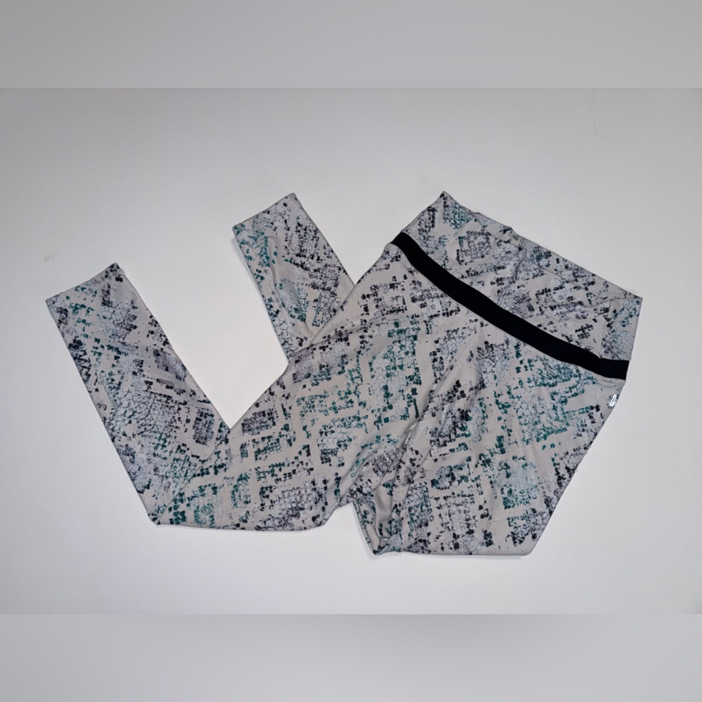Fabletics Printed High-Waist Leggings in Teal, Black & White